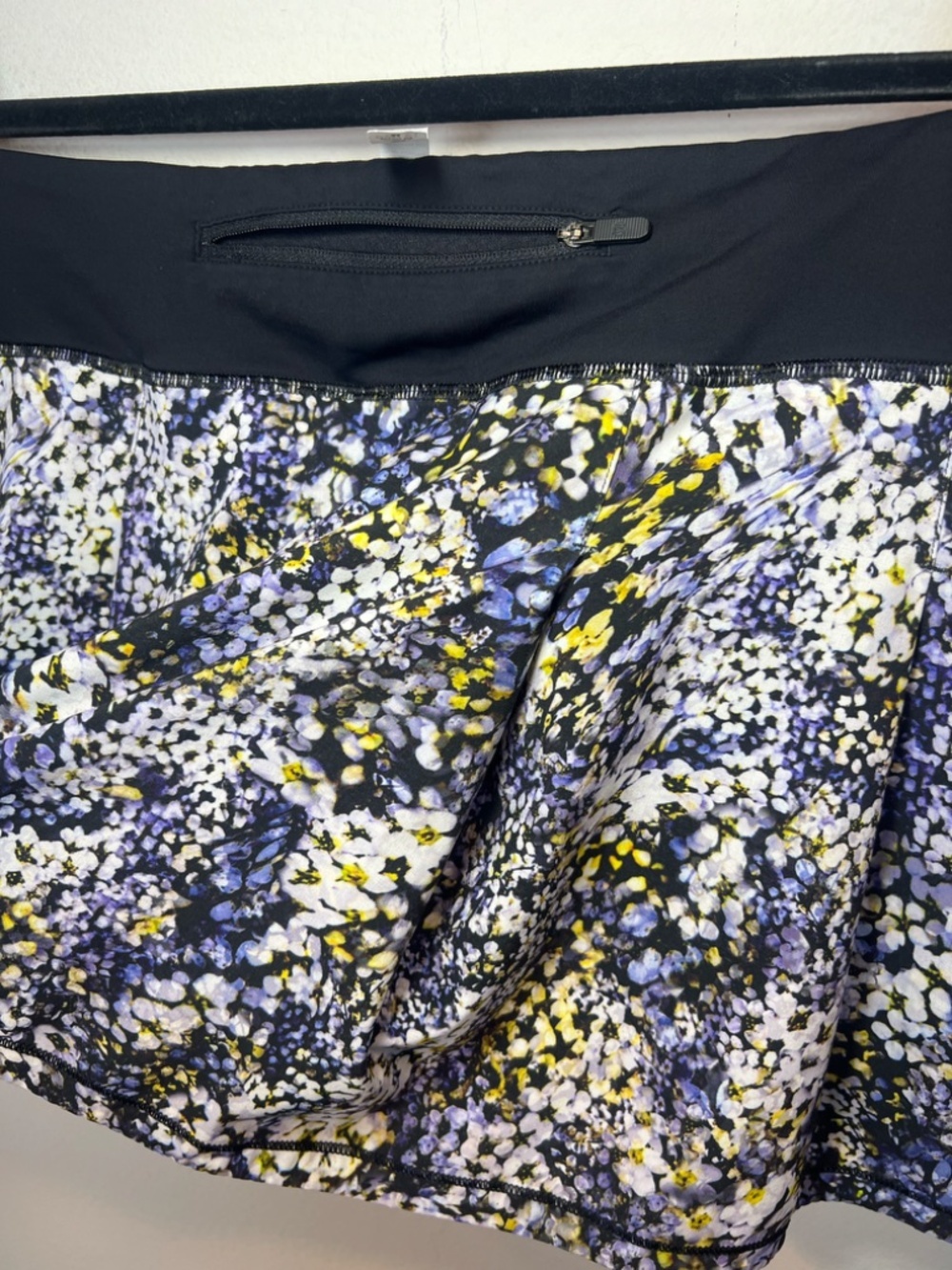 Lululemon Pace Rival Skirt Skort Floral Metropolis Multi Black Zip Pocket Sz 14 - Picture 14 of 14